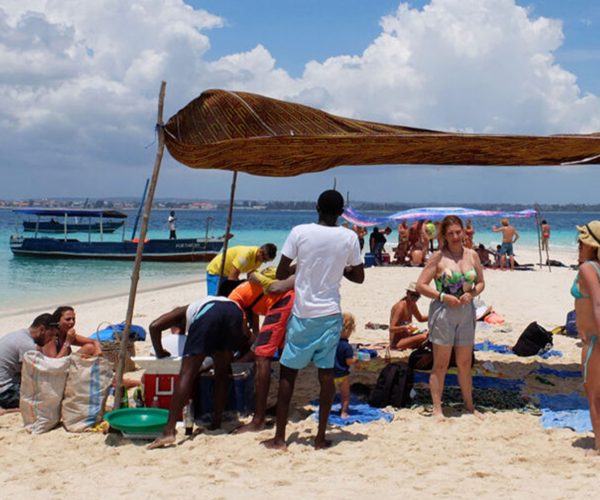 Safari Blue Tour, snorkeling with sea food Lunch